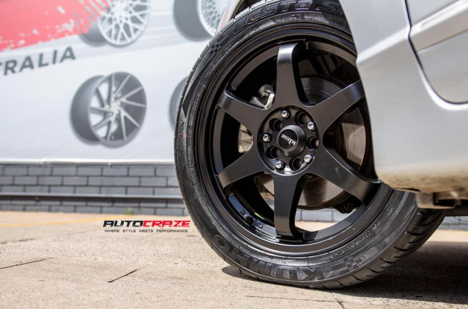 HONDA CIVIC 5 STUD KATANA SATIN BLACK